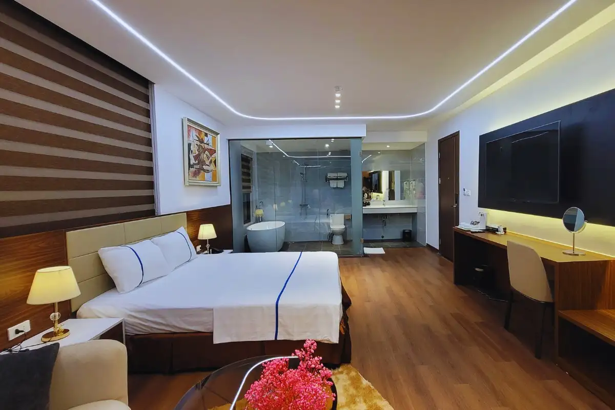 Nhà nghỉ LUXTEL HOTEL 4